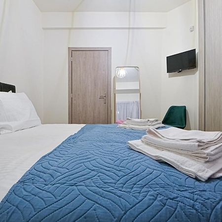 Areos Comfort Living Apartment - Alexandras Ave 72 Atenas Exterior foto